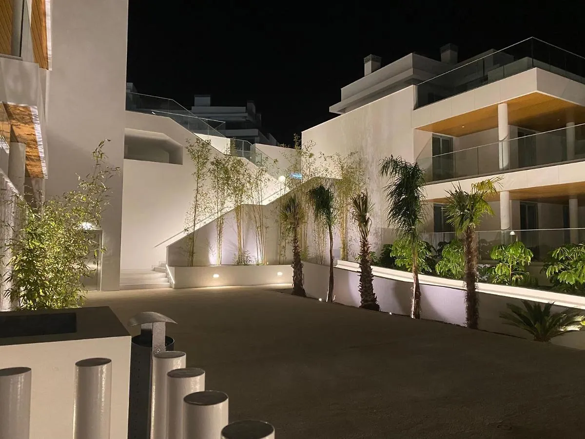 High End Large Ground Floor With Luxury Private Pool And Sea Views Lejlighed Málaga