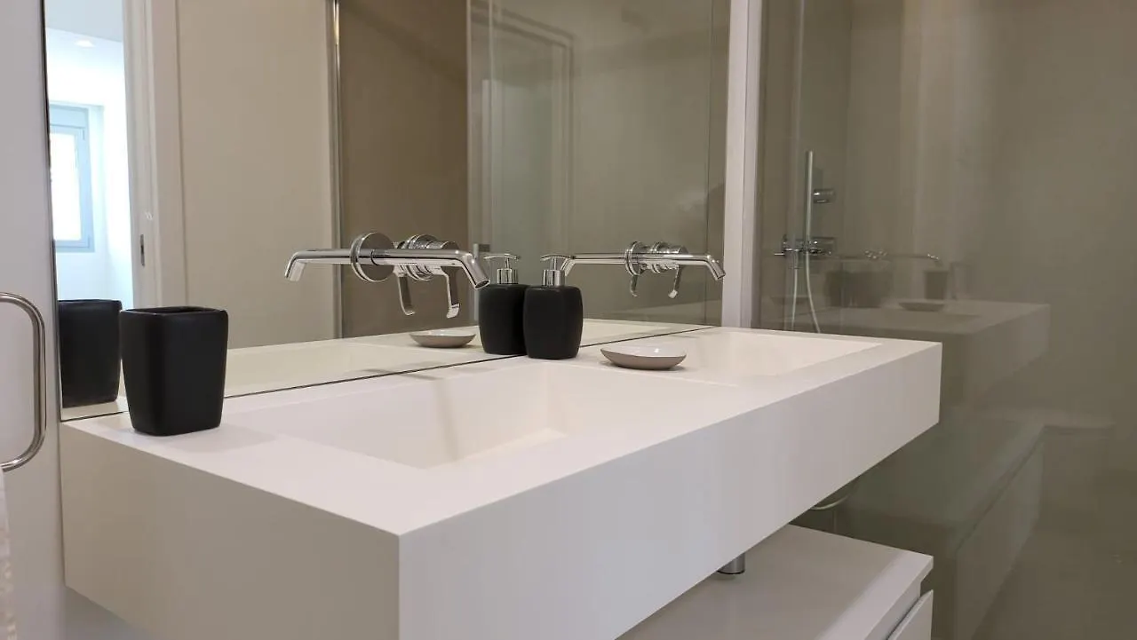 High End Large Ground Floor With Luxury Private Pool And Sea Views Apartment Malaga